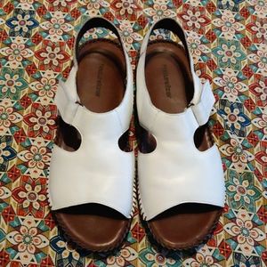 Naturalizer sandals